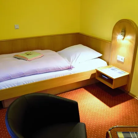 Kasserolle Hotel 3*