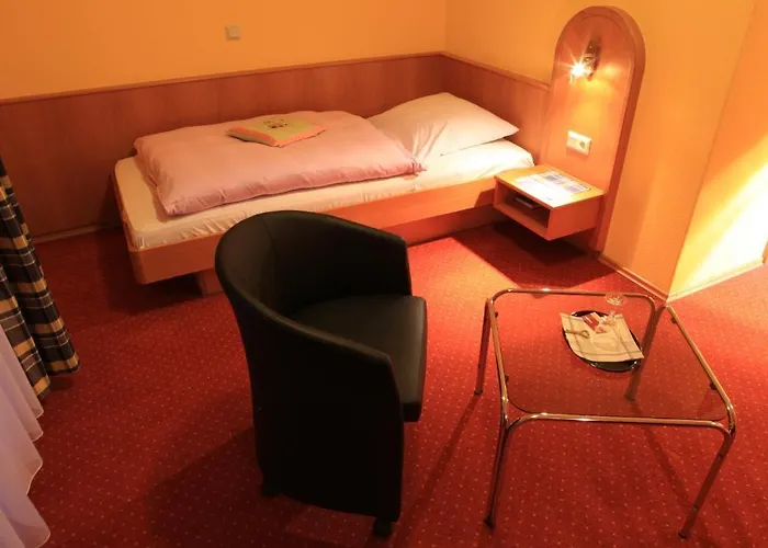 Hotel Kasserolle 3*
